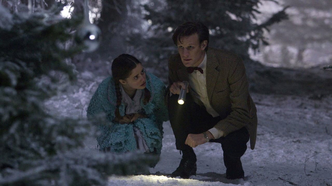Doctor Who: The Doctor, the Widow and the Wardrobe still 4