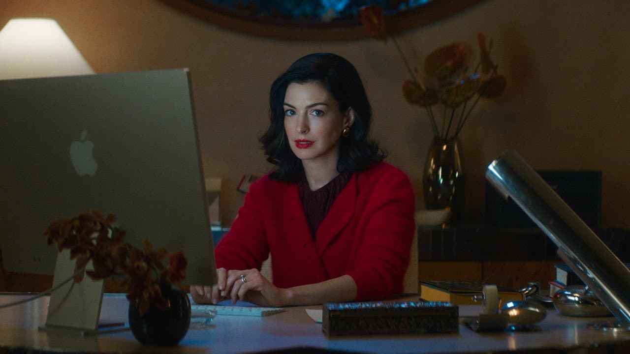 Verity Review: Hathaway Leads Uneven Hoover Thriller still 6