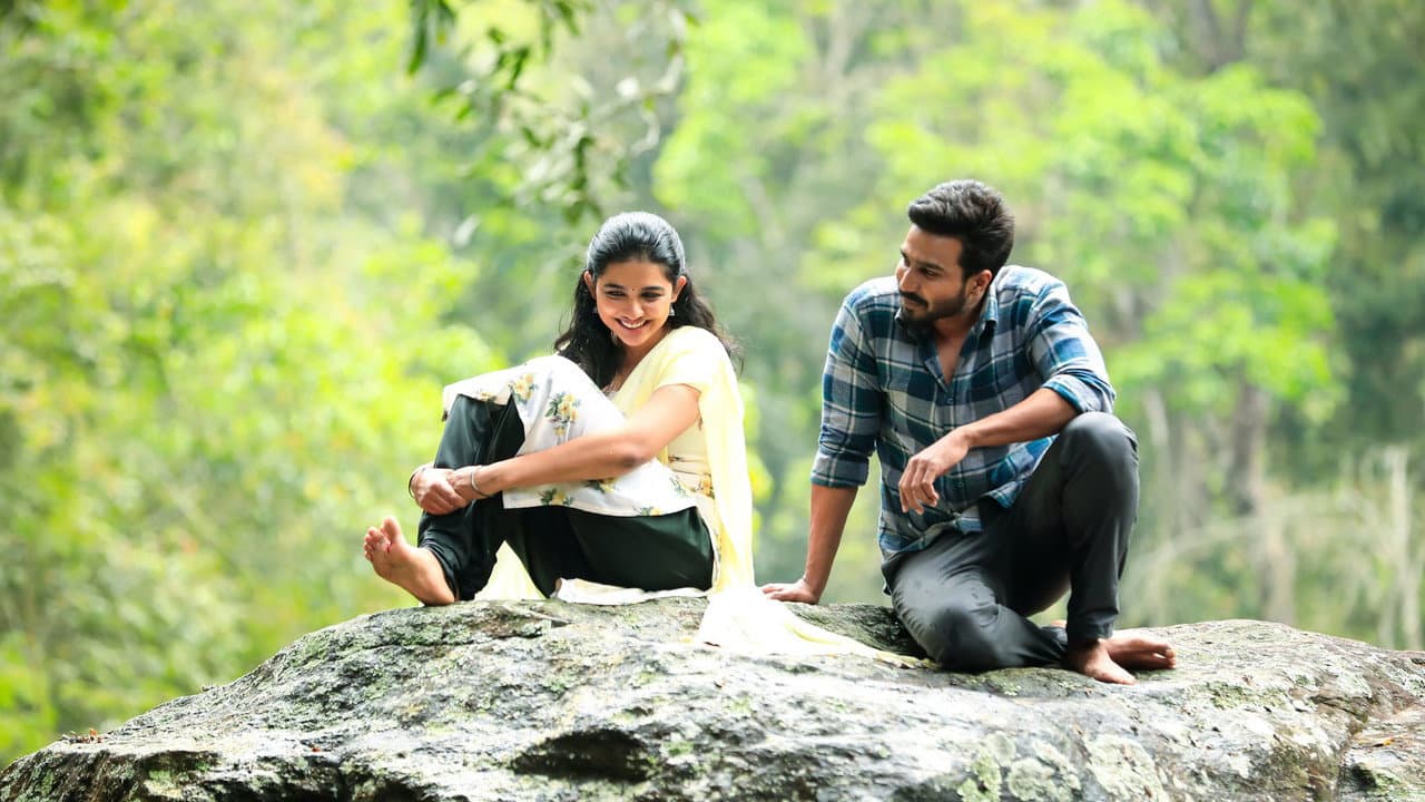 Irandu Vaanam still 3
