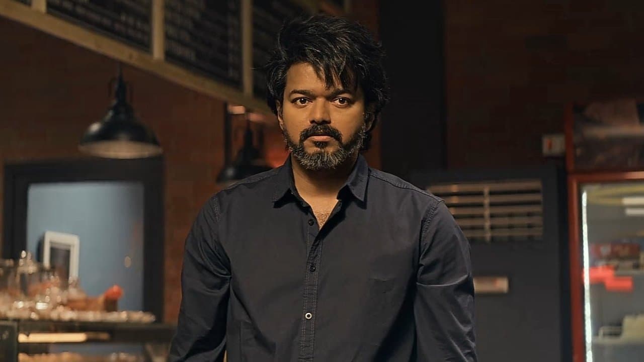 Leo still 6