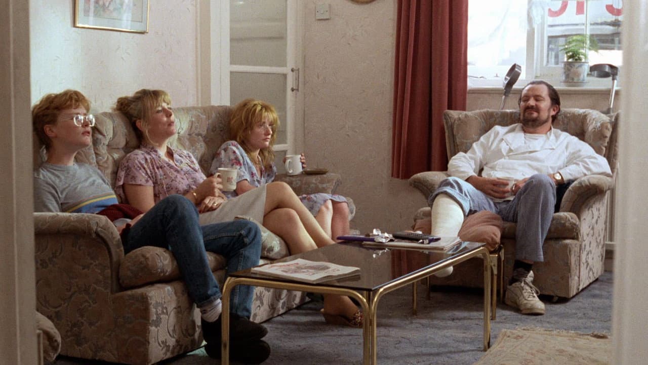 Life Is Sweet still 7