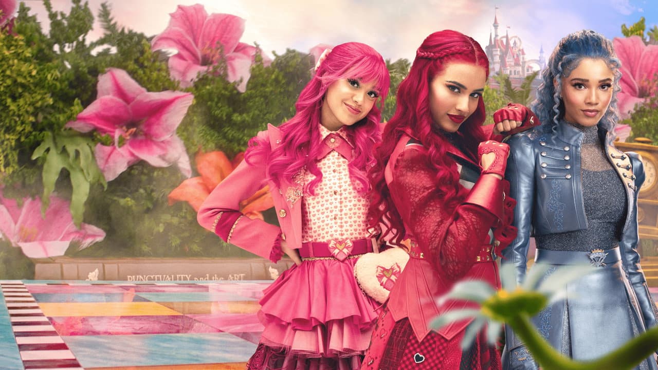 Descendants: Wicked Wonderland Review - Magic & Mayhem still 2