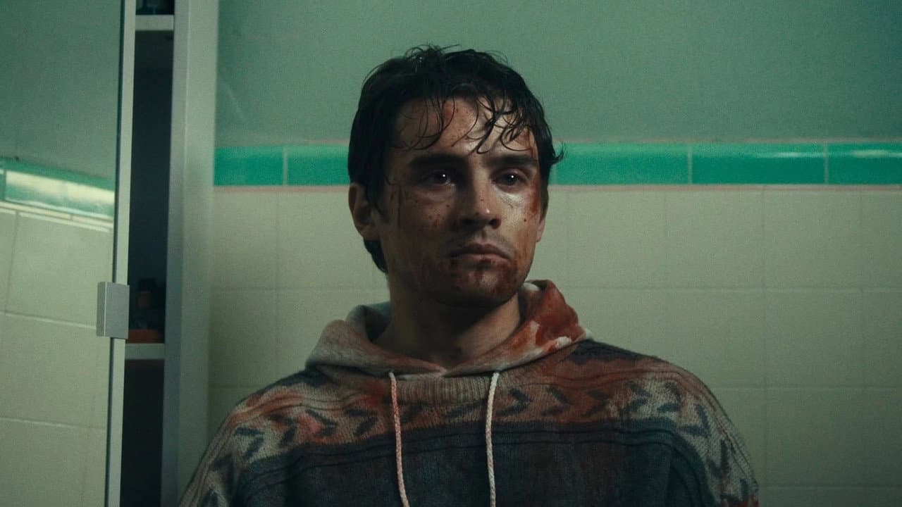 Obsession Movie Review: A Tense & Gripping Thriller still 5