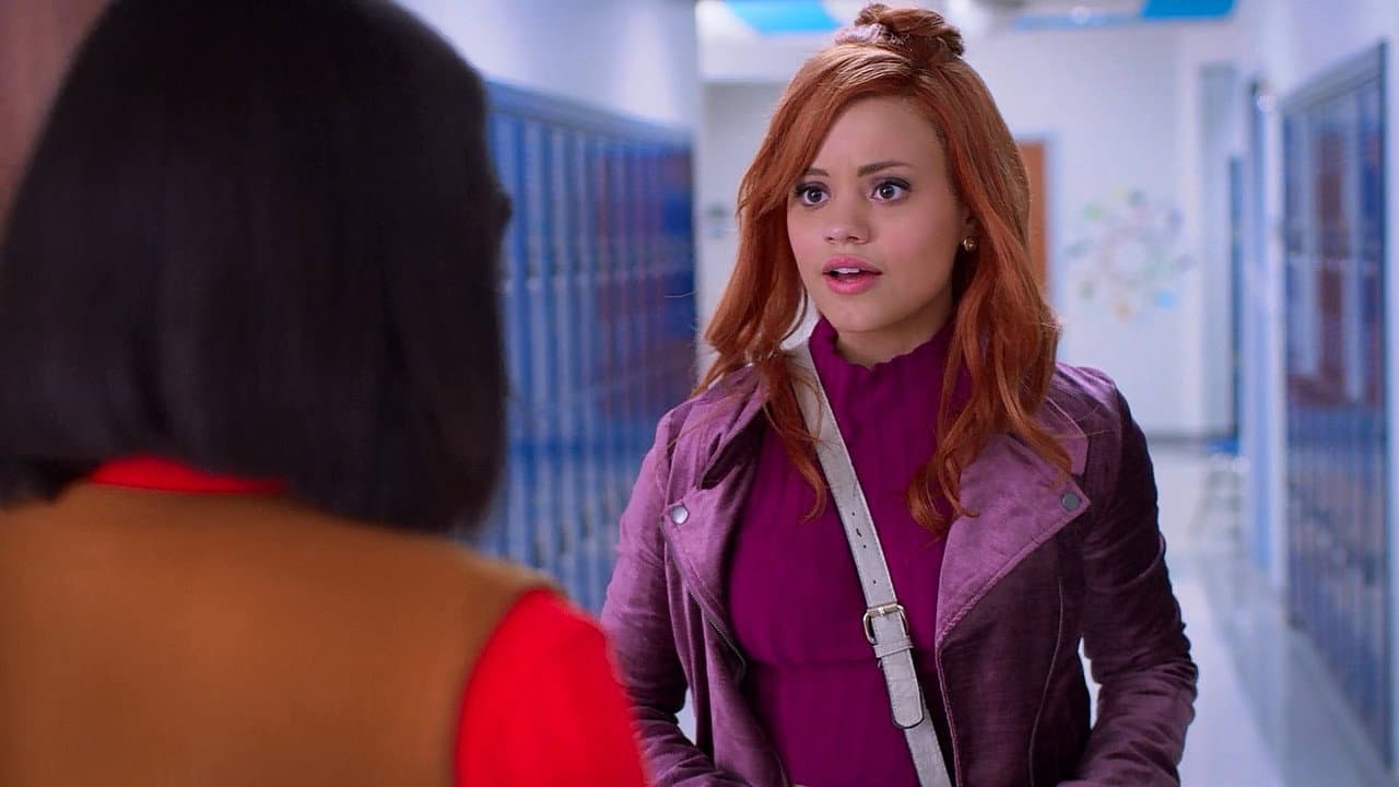 Daphne & Velma still 5