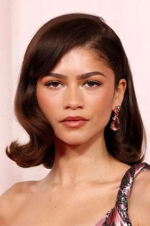 Zendaya Trolling Spider-Man Press Tour? Fans React