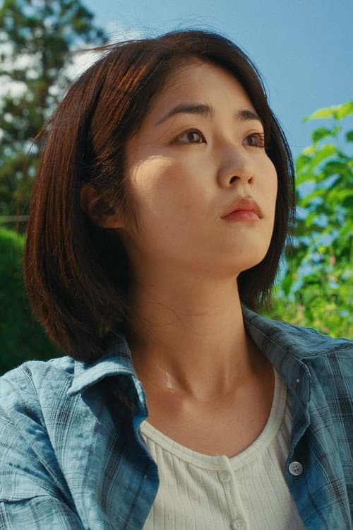 Beach Fictions: Lim Ha-yeon's 2026 Korean Romance still 7