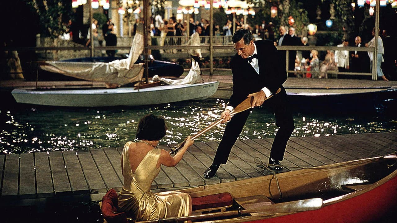 Houseboat still 3