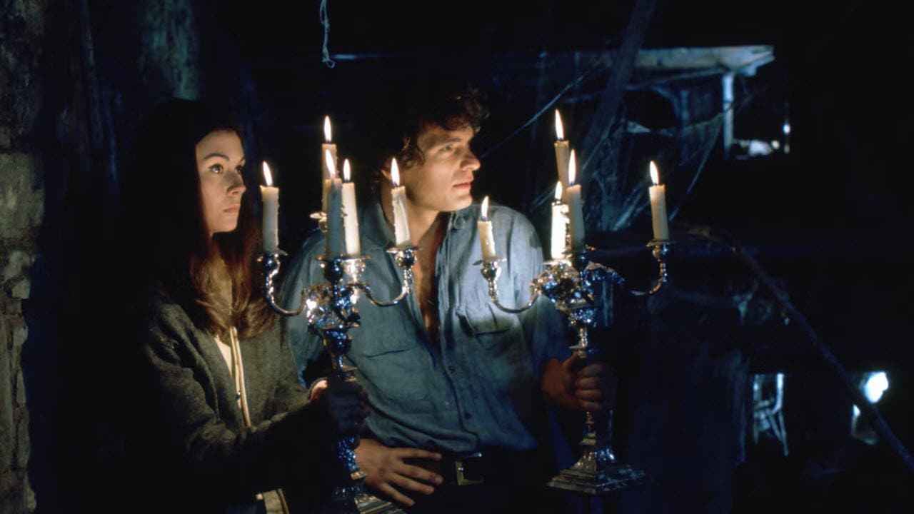 Night of Dark Shadows still 3