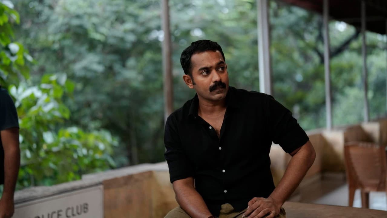 Rekhachithram still 4