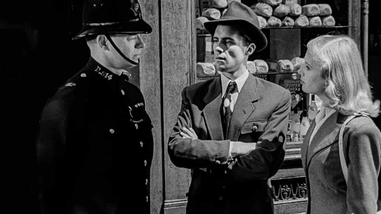 The Blue Lamp still 5
