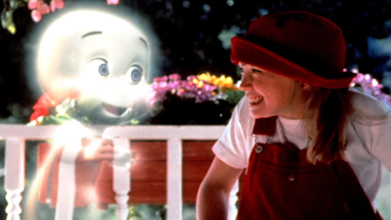 Casper Meets Wendy still 3