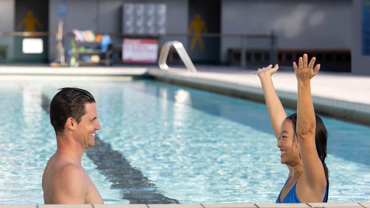 Float still 8