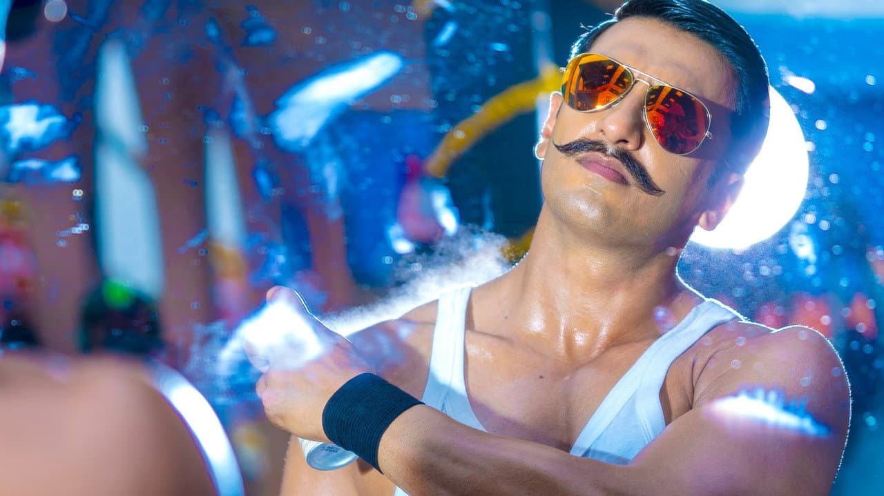 Simmba still 5
