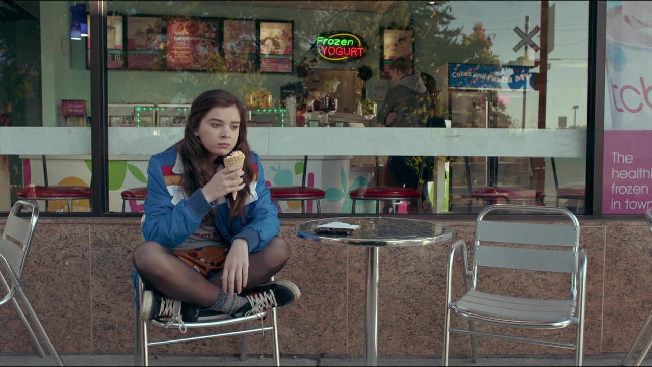 Seventeen (2016): Kelly Fremon Craig's Coming-of-Age Film still 6