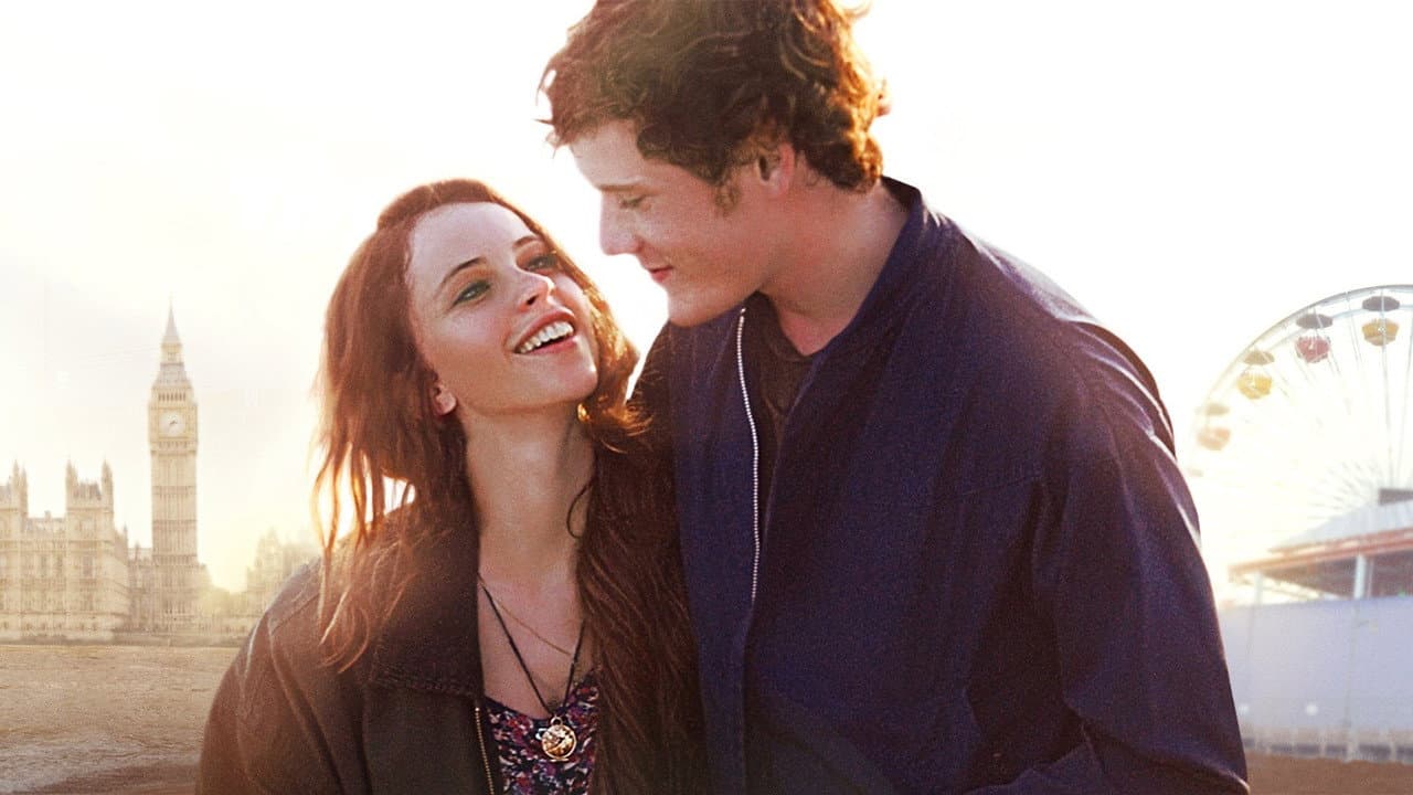 Like Crazy still 5